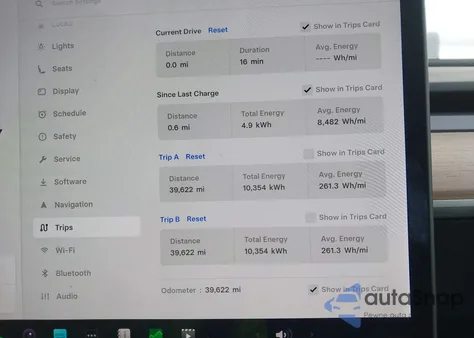 2021 Tesla Model 3 Long Range Dual Motor All-Wheel Drive z USA, uszkodzony, nr VIN 5YJ3E1EB5MF044548